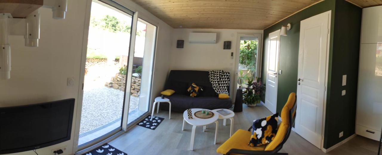 Campagne Et Jacuzzi ... C'Est Cosy Le Bumble Bee ! Villa Panossas ภายนอก รูปภาพ