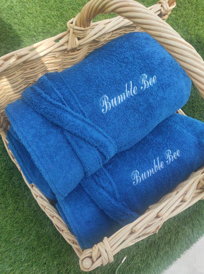 Campagne Et Jacuzzi ... C'Est Cosy Le Bumble Bee ! Villa Panossas ภายนอก รูปภาพ